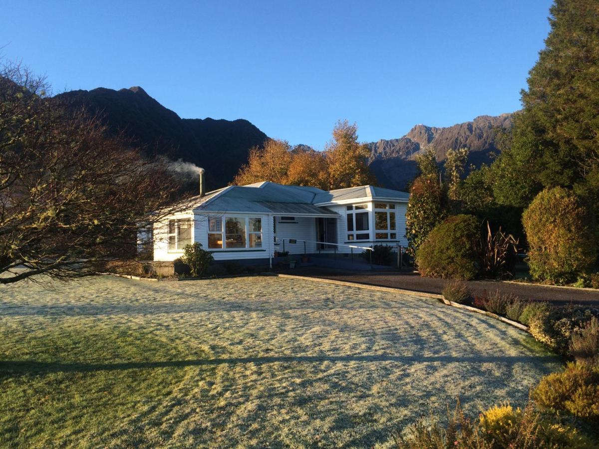 Rainforest Motel Fox Glacier Zewnętrze zdjęcie