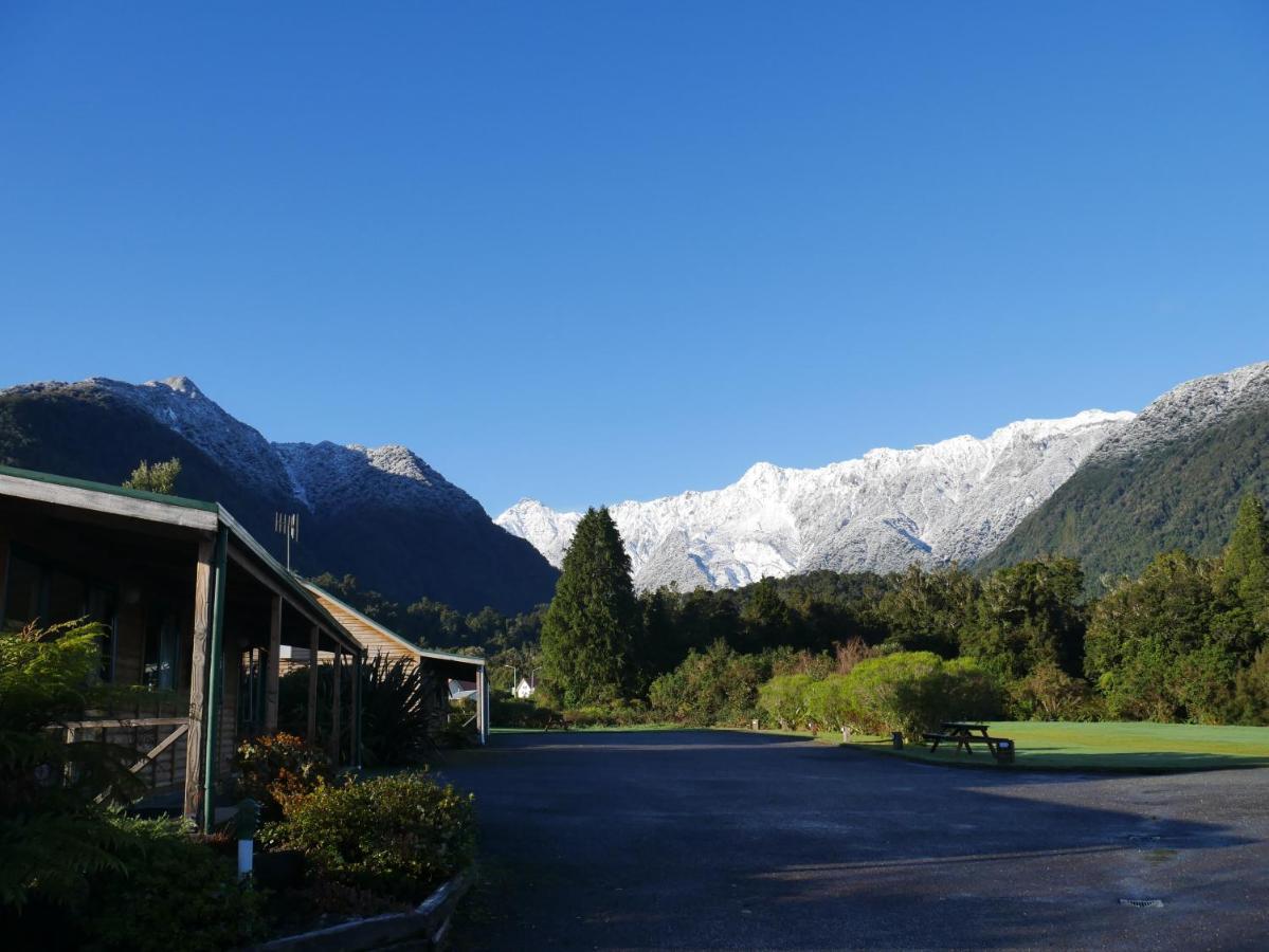 Rainforest Motel Fox Glacier Zewnętrze zdjęcie